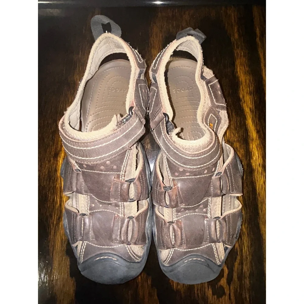 Crocs Yukon Mesa Fisherman Sandals Mens 12 Brown Leather Closed Toe 204562